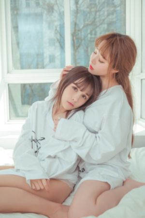 亚洲日韩欧美制服二区_超清免费观看