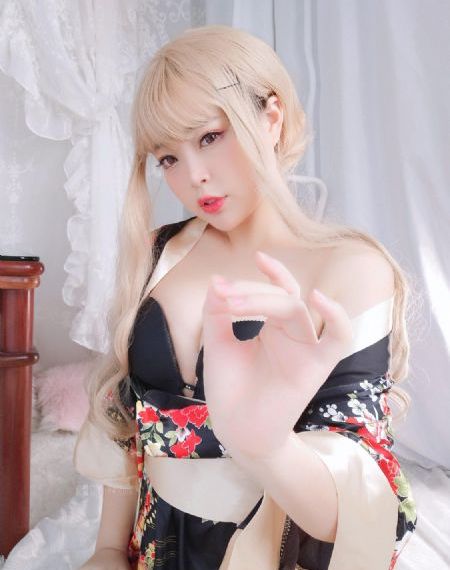 一区二三国产好的精华液含羞草_BD在线手机播放