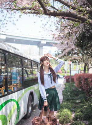 AV无码紧身牛仔裤A片_国产剧免费观看视频