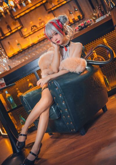 日韩港台熟女丝袜_BD英语BD在线观看